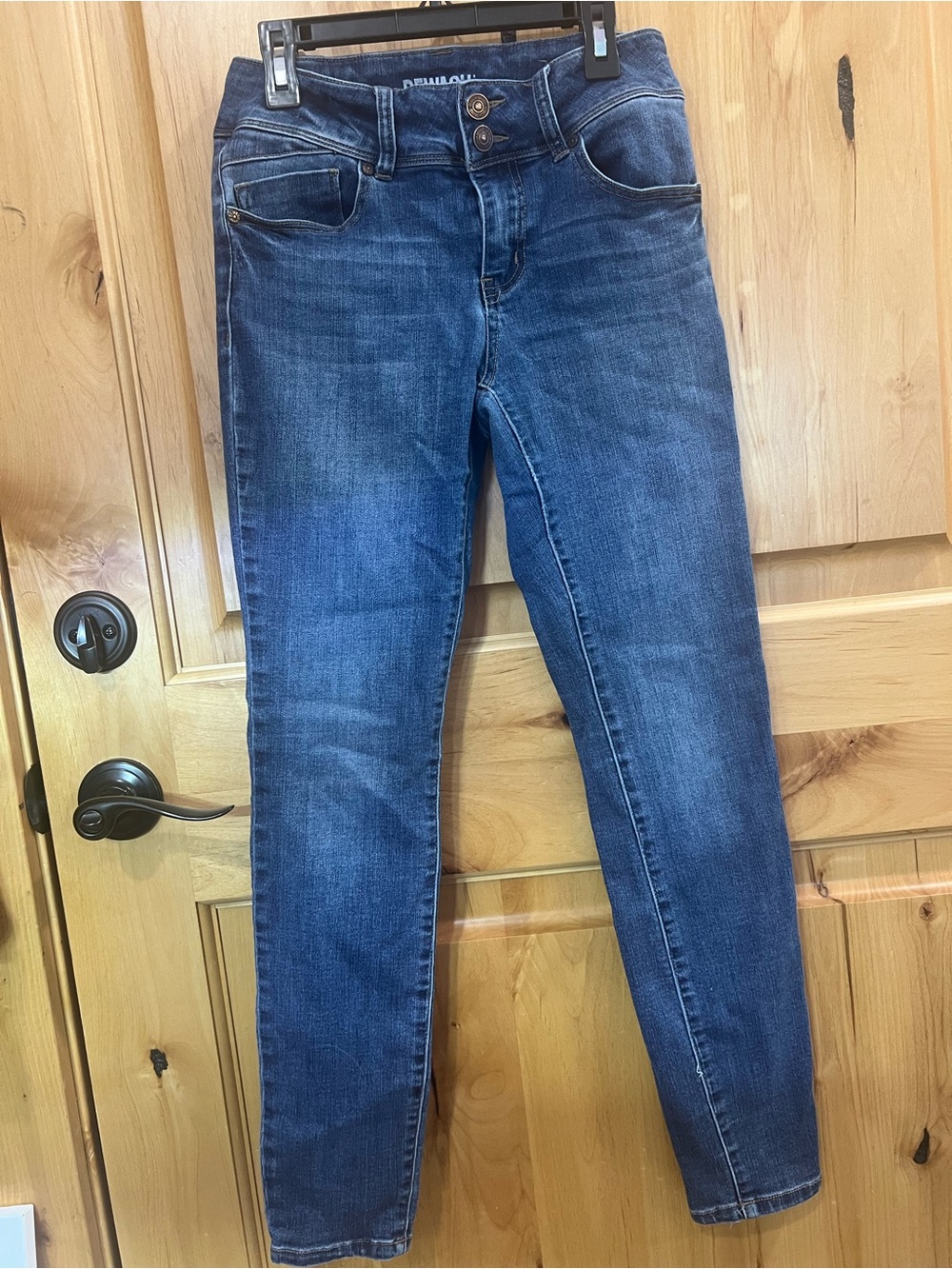 Rewash Juniors Mid-Rise Booty Shaping Skinny Stretch Jeans